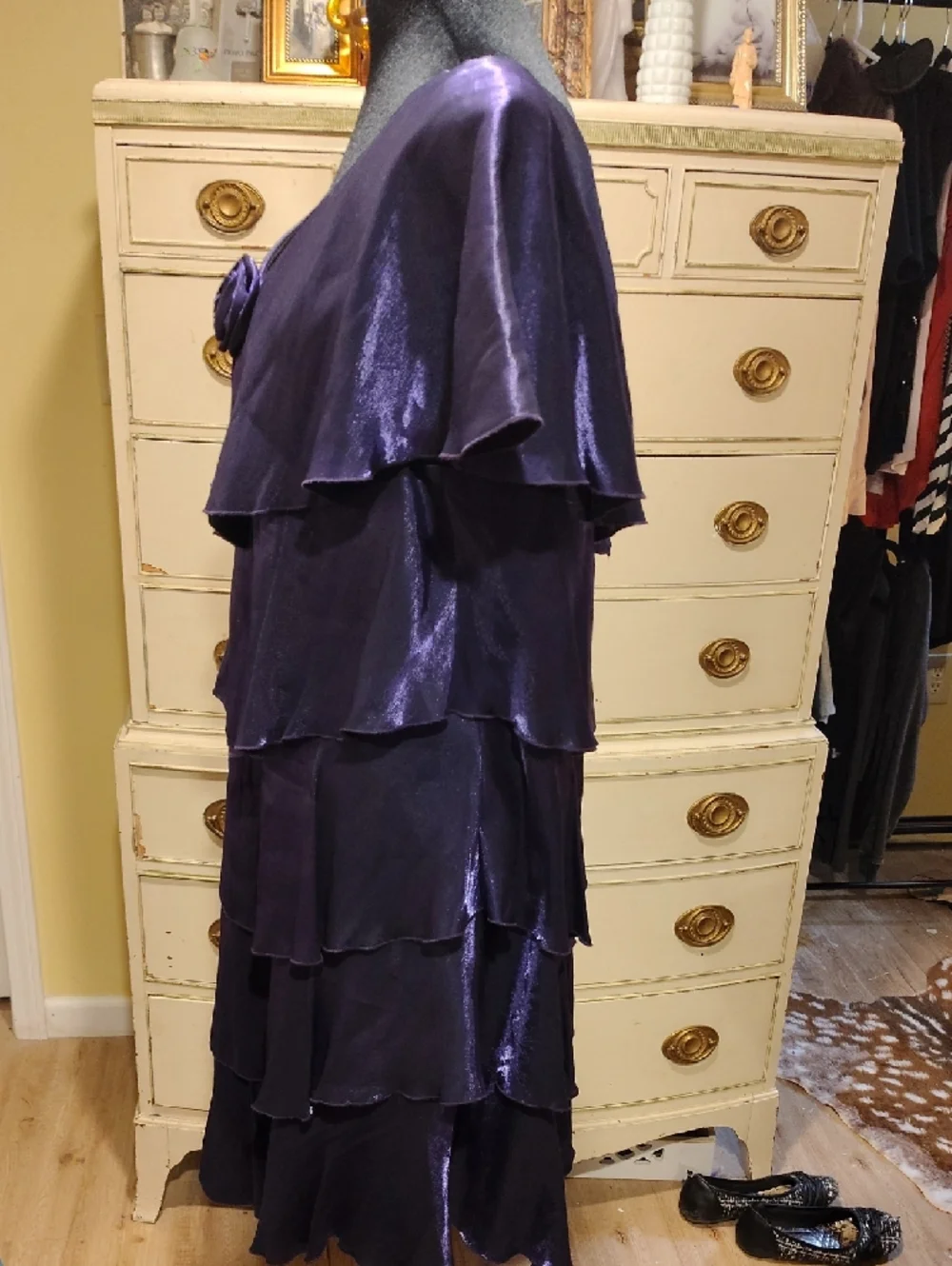 Vintage 80s Irredescent Shoulder Pads Shimmering Violet Tiered Ruffle Dress - Picture 5 of 11